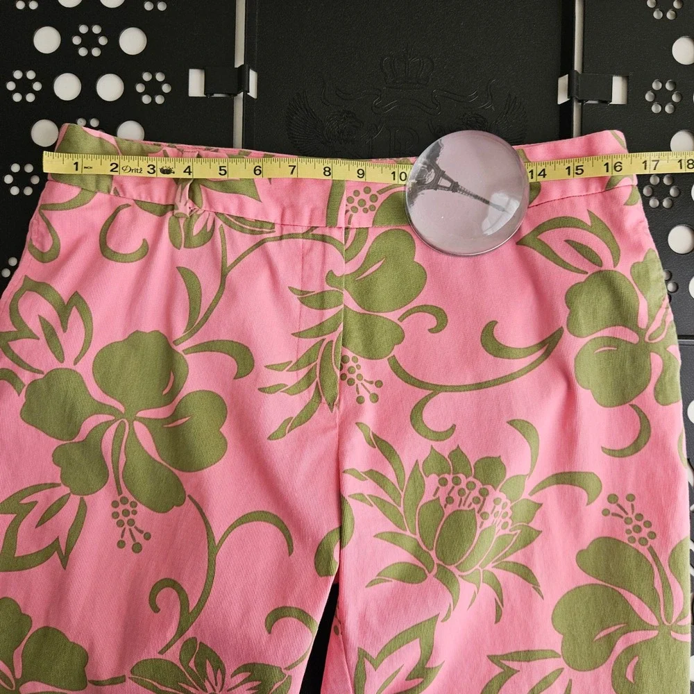 Trina Turk Bermuda Shorts Womens 12 Pink Green Floral Hibiscus Tropical FLAWS